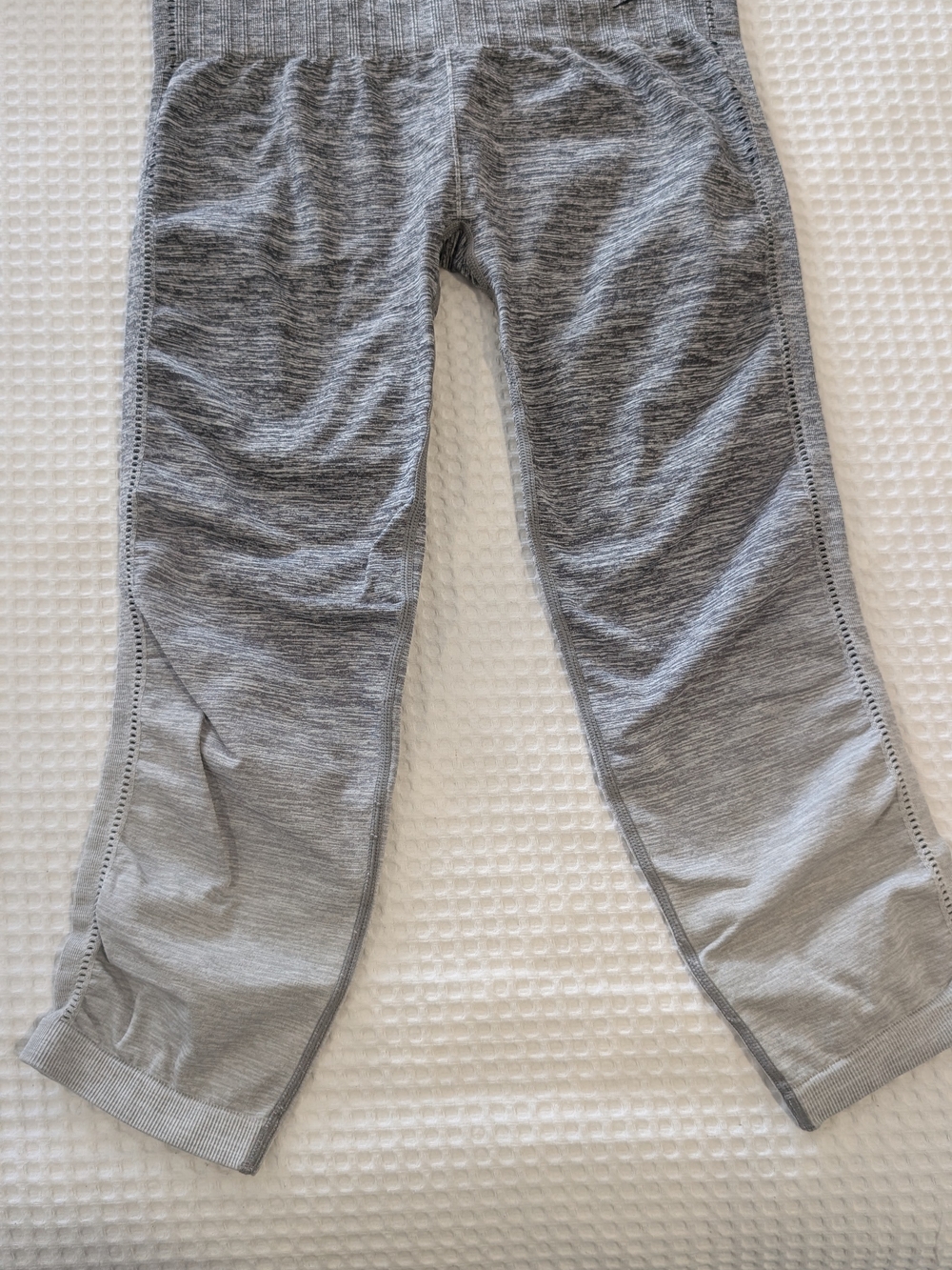 Beachbody Heather Gray Seamless Capris